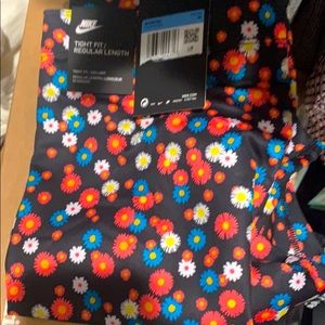 Nike leggings